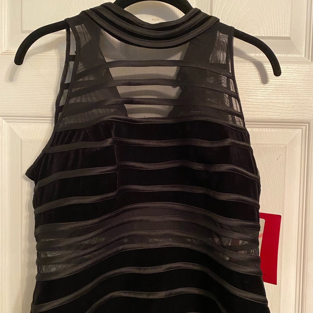 Woman’s dress top